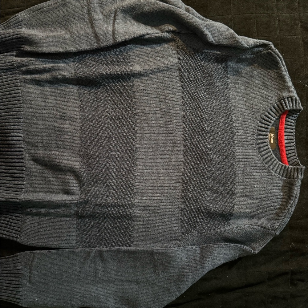 Urban Pipeline Men's Navy Crewneck Sweater